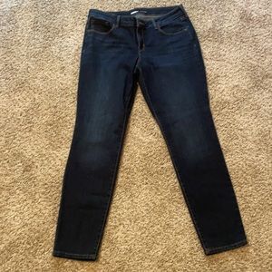Size 12 dark skinny jeans from Old Navy.